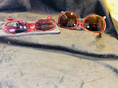 +2.50 READING SUNGLASSES AND VERA WANG SUNGLASSES