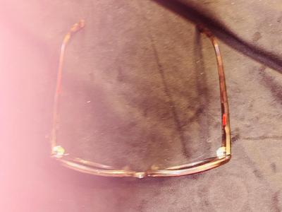 +2.50 READING SUNGLASSES AND VERA WANG SUNGLASSES
