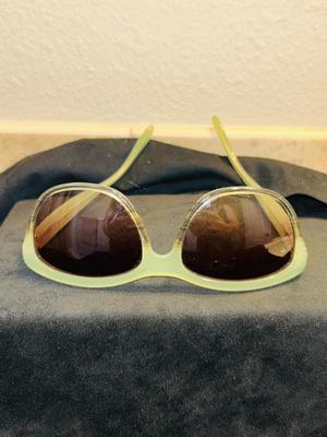 +2.50 & +1.75 READERS AND VERA WANG SUNGLASS PRESCRIPTION FRAMES