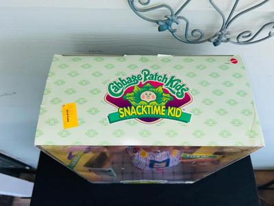 NIB 1995 CABBAGE PATCH SNACKTIME KID
