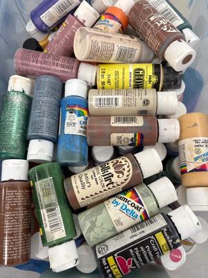 Tote of assorted crafting paint