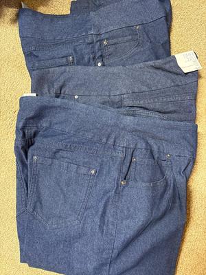 Three pair denim Capri pants (size 8-10)