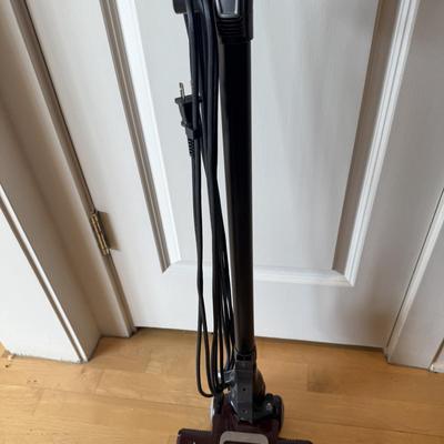 Shark Rocket Deluxe Pro (P-HS)