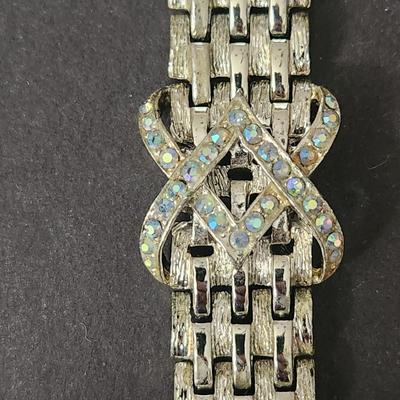 Lot of Vintage Costume Jewelry Monet, Coro, Necklaces,Bracelets, Earings, Brooches