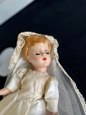 VINTAGE 1950’s WALKER, DOLL By FAIRY LAND TOY PRODUCTS “SWEET SUE”