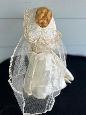 VINTAGE 1950’s WALKER, DOLL By FAIRY LAND TOY PRODUCTS “SWEET SUE”
