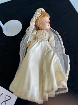 VINTAGE 1950’s WALKER, DOLL By FAIRY LAND TOY PRODUCTS “SWEET SUE”