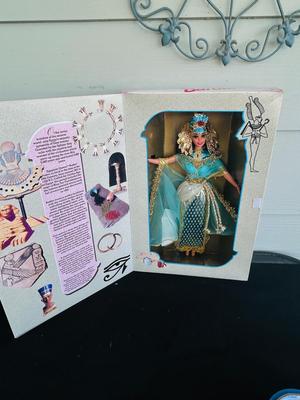 1993 GIBSON GIRL BARBIE DOLL