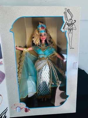 1993 EGYPTIAN BARBIE DOLL