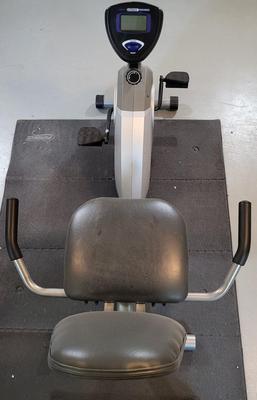 LOT 9B: Stamina 1350 Stationary Exercise Bike