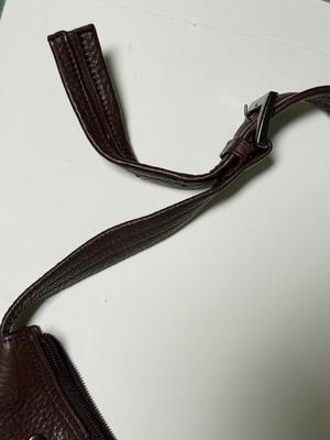 LOT 67L: Brown Purses: Stone Mountain, Samantha Scott & More