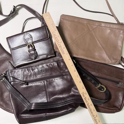 LOT 67L: Brown Purses: Stone Mountain, Samantha Scott & More