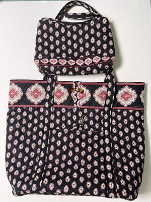 LOT 69L: Matching Vera Bradley Bags