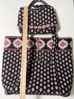 LOT 69L: Matching Vera Bradley Bags