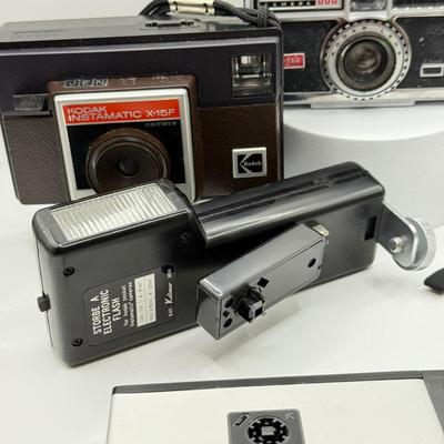 LOT 75D: Vintage Kodak Instamatic Film Cameras: 300, X-15F & Pocket 30 w/ Strobe A Electronic Flash