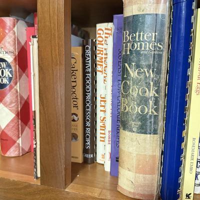 LOT 80K: Collection of Cookbooks & Recipes