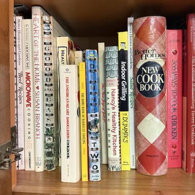 LOT 80K: Collection of Cookbooks & Recipes