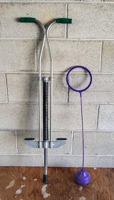 LOT 117G: Vintage Metal POGO Stick and Purple Skip It Toy