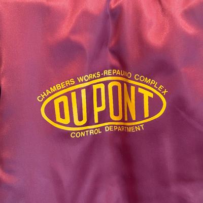 LOT 121L: DuPont Windbreaker & Hats