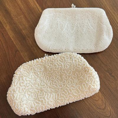 LOT 122L: Vintage Beaded Clutches
