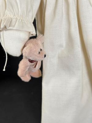 LOT 123D: Suzanne Berg Fabric Dolls