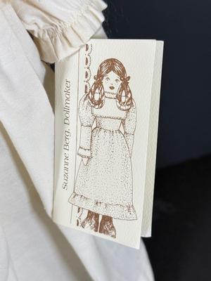 LOT 123D: Suzanne Berg Fabric Dolls
