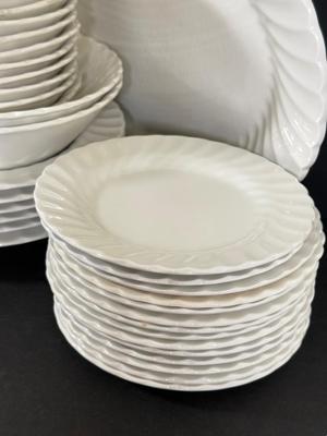 LOT 133K: Johnson Brothers Ironstone Dish Set