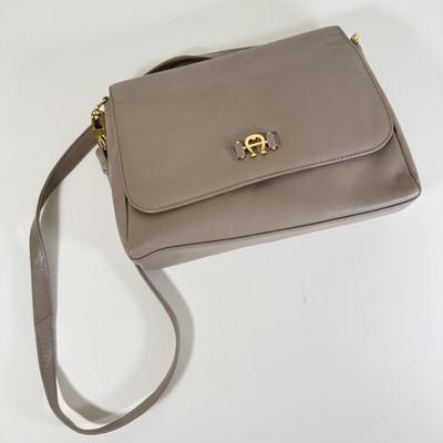 LOT 134L: Etienne Ager, Spain & USA Made Purses