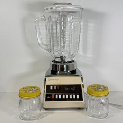 LOT 138K: Vintage Osterizer Pulse-Matic Blender w/ Mini Jars