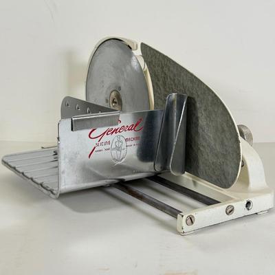 LOT 139K: Vintage General Slicing Machine Model 300