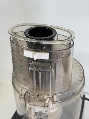 LOT 140K: Cuisinart Classic Food Processor w/ Accessories