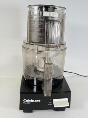 LOT 140K: Cuisinart Classic Food Processor w/ Accessories