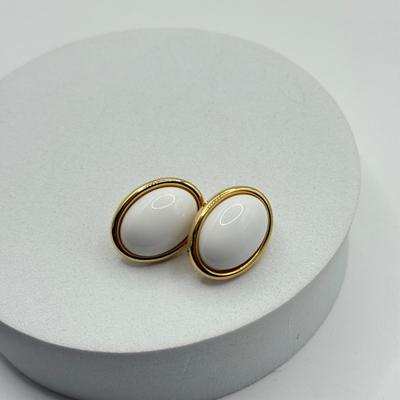Sale Photo Thumbnail #185