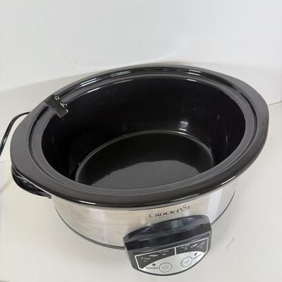 LOT 181K: Crock Pot Slow Cooker & “Little Dipper” Warmer