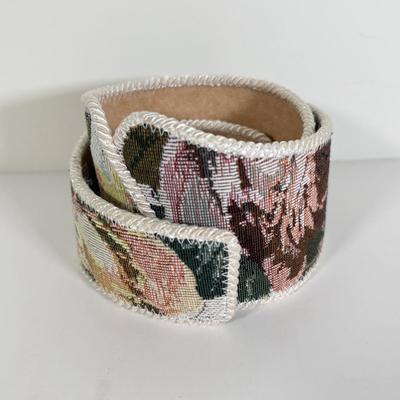 LOT 184L: Vintage Western Germany Tapestry Clutch & Velcro Belt