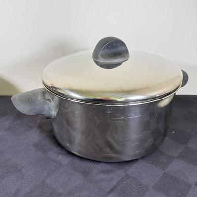 LOT 188K: Four Kitchen Pots