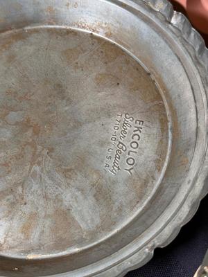 LOT 190K: Baking Collection: Durand Nesting Glass Mixing Bowls, Cookie Sheets & More