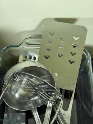 LOT 190K: Baking Collection: Durand Nesting Glass Mixing Bowls, Cookie Sheets & More