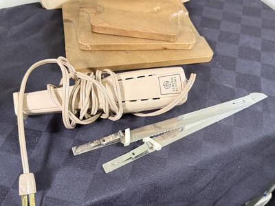 LOT 191K: Farberware Knife Block, General Electric Carving Knife w/ Collection of Knives & Cutting Boards
