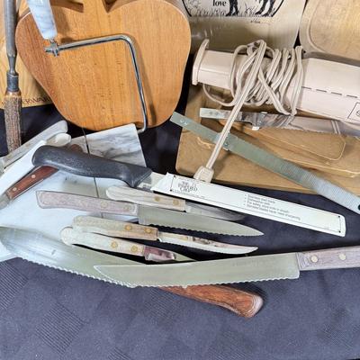 LOT 191K: Farberware Knife Block, General Electric Carving Knife w/ Collection of Knives & Cutting Boards