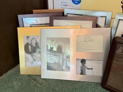 LOT 193D: Huge Photo Frame Collection