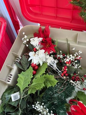 LOT 194P: Four Totes with Christmas Decor