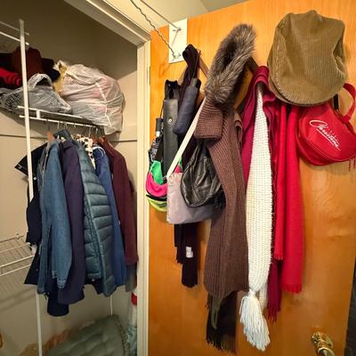 LOT 199L: Coat Closet Clearout! Scarves & More