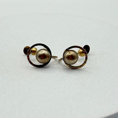 LOT 228J: Vintage Armco 10k Gold Screwback Earrings (1.78gtw)