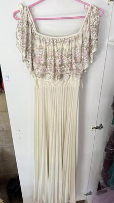 LOT 232G: Collection of 1980s Formal Wear & Prom Dresses