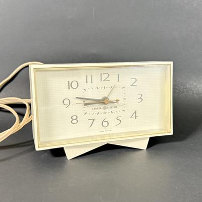 LOT 233D: Vintage Clocks: Elgin Leather Case Pocket Clock made in Western Germany & General Electric Clocks Models 7391-4 & 7309