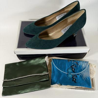 LOT 234L: Silk Bags w/ Jennifer Moore Suede Heels