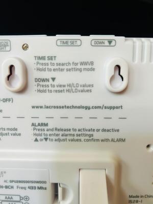 LACROSSE TECHNOLOGIES INDOOR/OUTDOOR WEATHER STATION