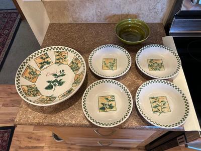 SERVING BOWL WITH 4 SINGLE BOWLS