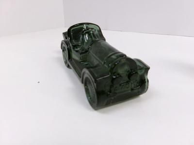 Vintage Avon Wild Country Nobel Prince German Shepherd Decanter Aftershave & Car